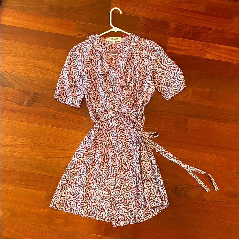 Diane Von Furstenberg silk wrap dress, size 4.